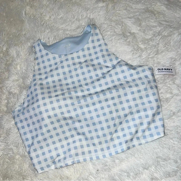 NWT Old Navy Tank with built in bra size 2xl - Picture 1 of 4